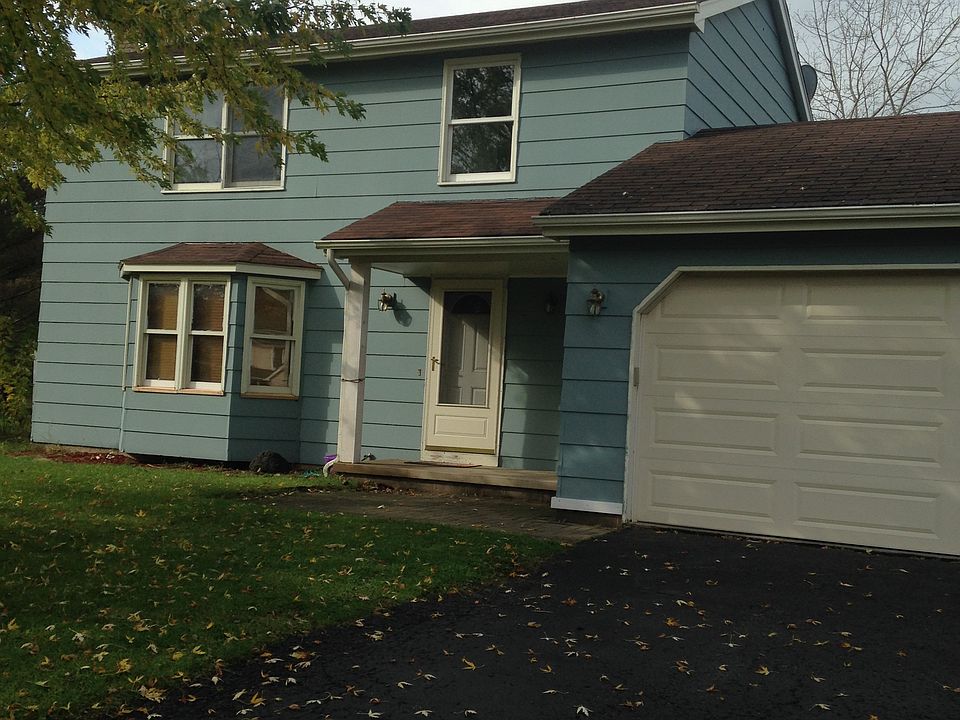 1st image of 12 Newcomb Dr
