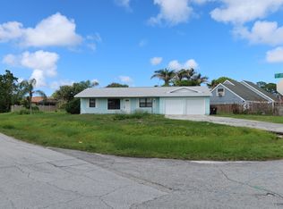 601 SE Polynesian Ave, Port Saint Lucie, FL 34983