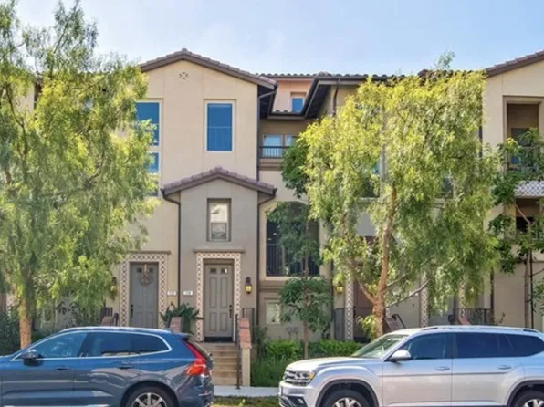 114 Neptune #2, Irvine, CA 92618