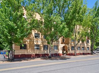 2829 SE Belmont St APT 308, Portland, OR 97214