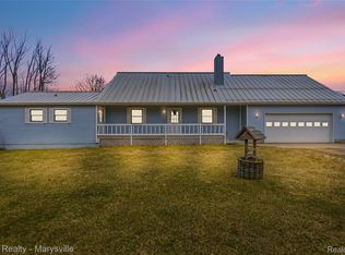 5265 Smiths Creek Rd, Kimball, MI 48074