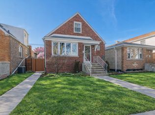 5250 S Nagle Ave, Chicago, IL 60638