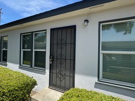 3301 E Wilton St, Long Beach, CA