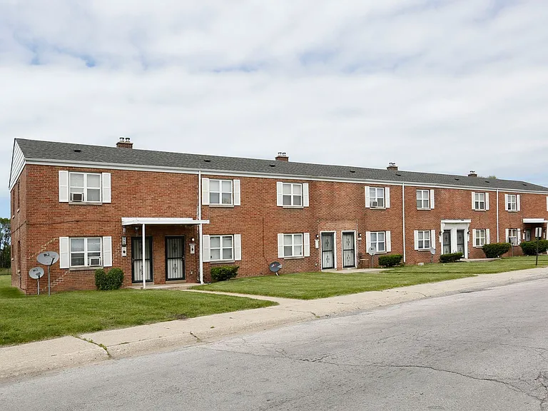 2301 Waverly Dr — Photo 24