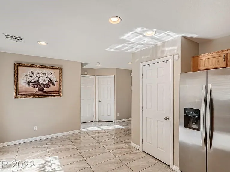 10344 Missouri Meadows St — Photo 4