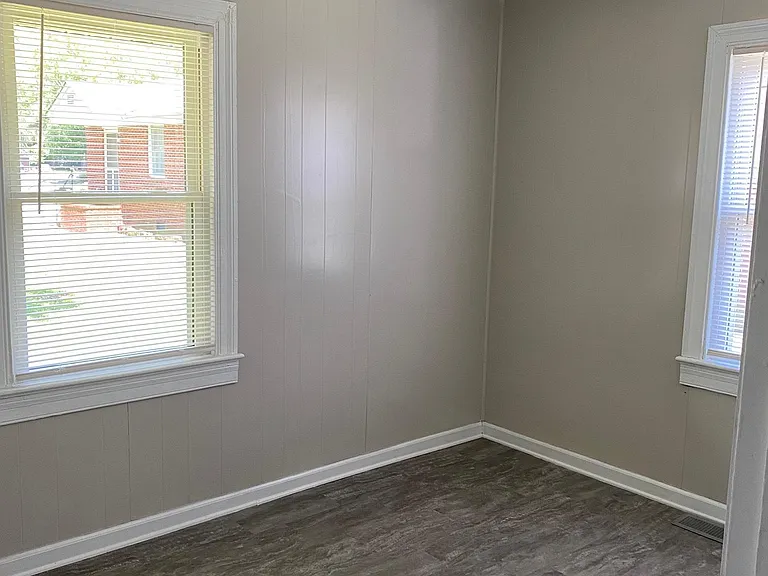 109 E Hooks River Rd — Photo 7