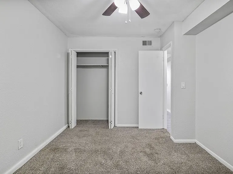 Walnut Ridge Apartments — Photo 15