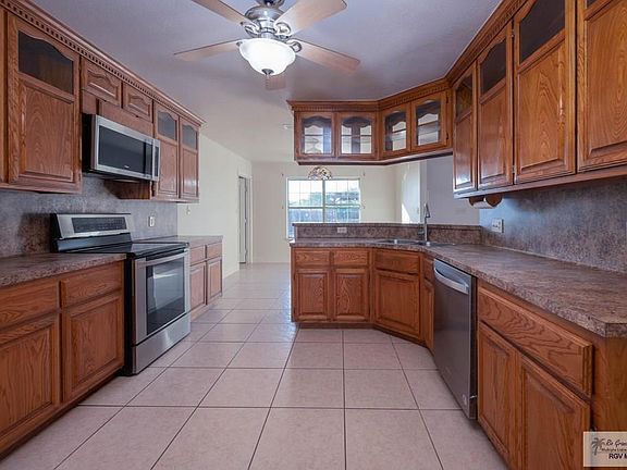 3rd image of 23564 Sun Chase Cir