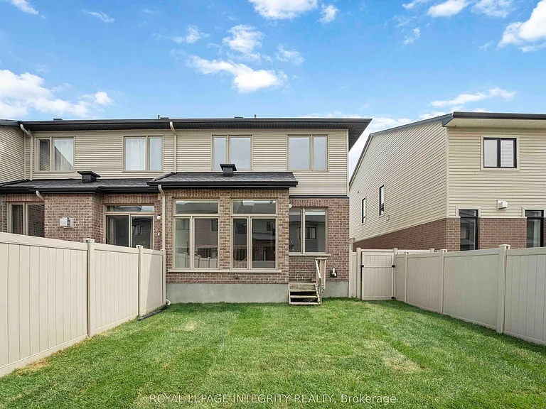 424 Cooks Mill Cres — Photo 30
