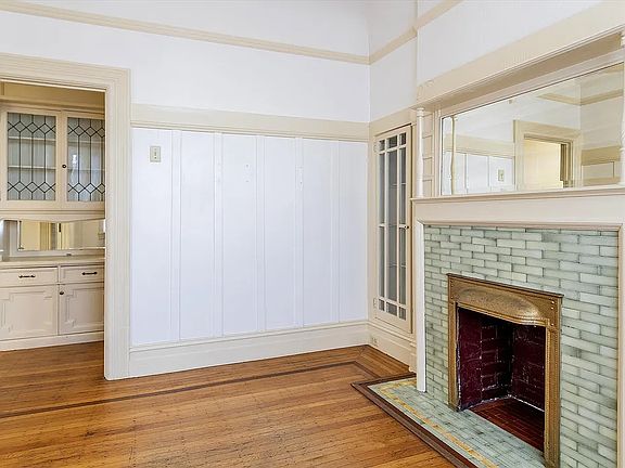 5th image of 2817 Bryant St #2