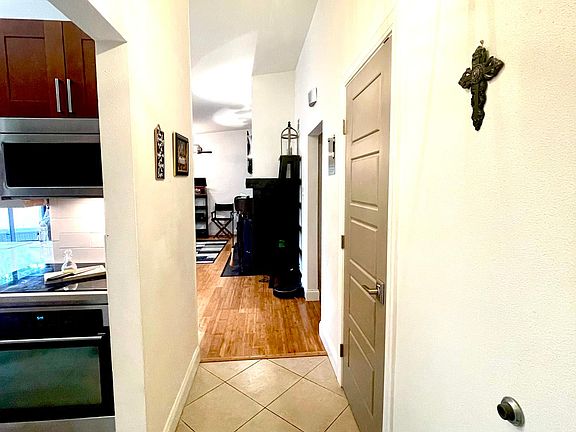 4th image of 8642 Fredericksburg Rd APT 402