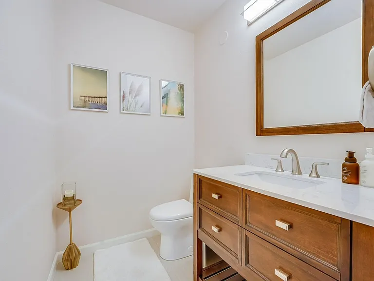 465 Queen Ave NE #403 — Photo 11