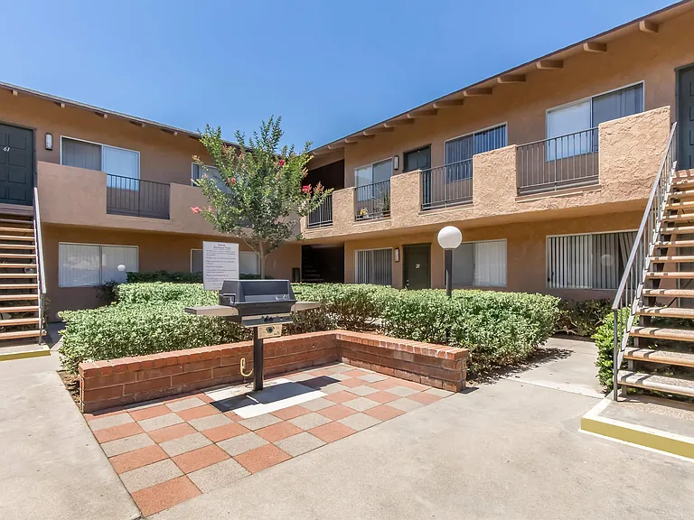 Belinda Apartment Homes — Photo 7