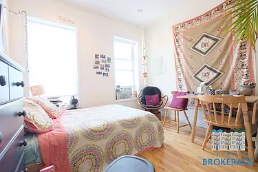 Rented by SBJ Brokerage, LLC