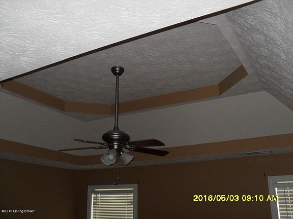4th image of 135 W Piedmont Dr