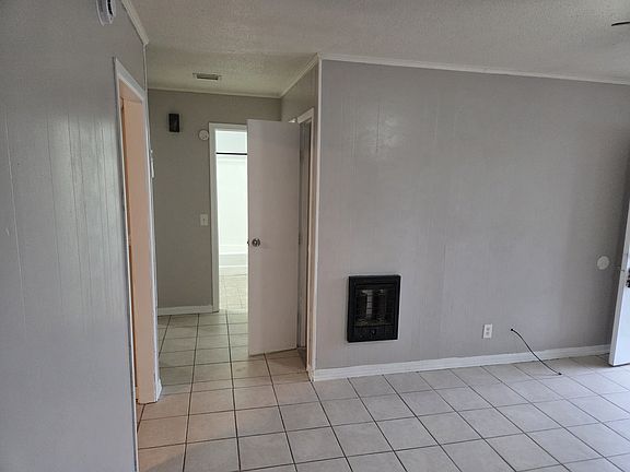4th image of 444 Lafayette Rd #12