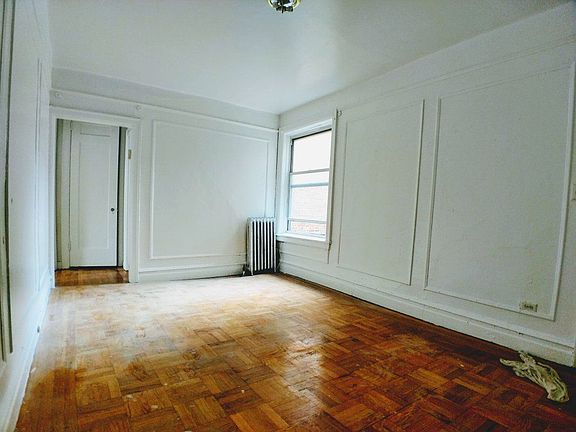 3rd image of 539 W 179th St APT 4E