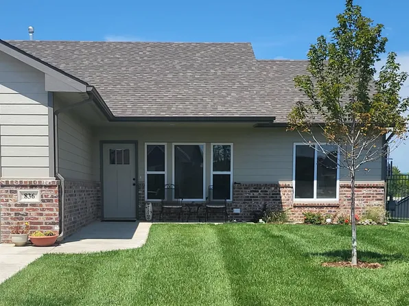 836 E Sunset St, Goddard, KS 67052