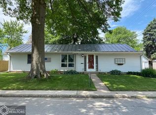 2011 Miller St, Burlington, IA 52601