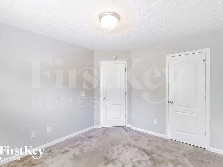 20 Lamar Ln — Photo 11