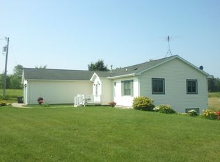 34128 Oasis Rd, Center City, MN 55012