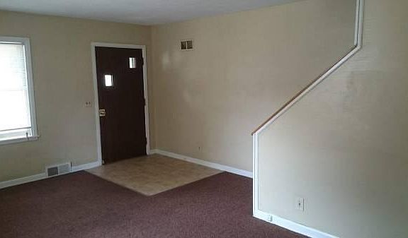 2nd image of 244 Milford St