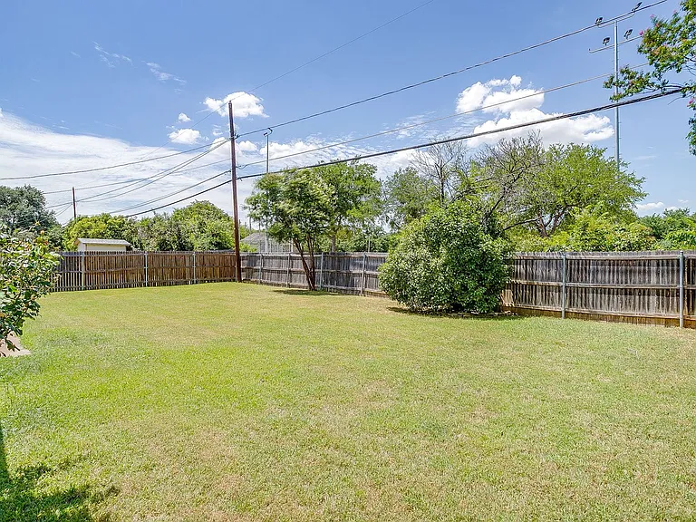 2400 Westpark Way Cir — Photo 20