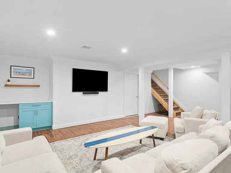 4 Bayberry Rd — Photo 29