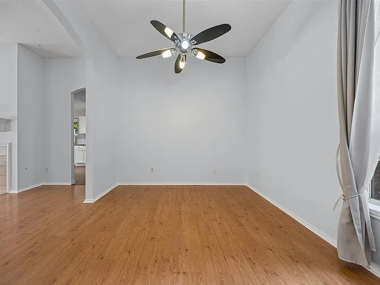 11304 Avering Ln — Photo 3