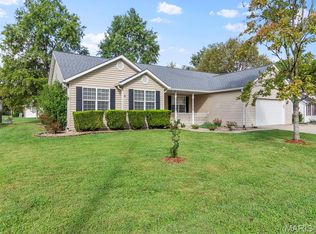 710 Mary Ann Ct, Freeburg, IL 62243