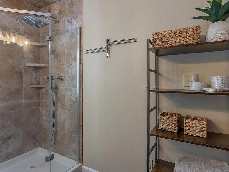 1810 Shenandoah Dr — Photo 27