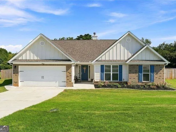 156 Brookland Ct, Winder, GA 30680