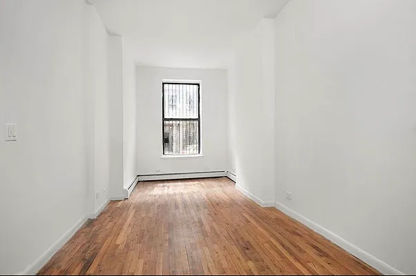 Rented by Compass | media 12