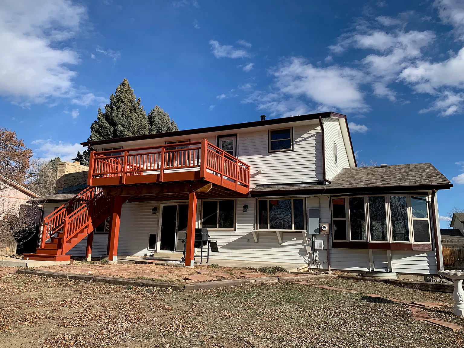 5 bed, 3271 sqft, $4,000 — Photo 3