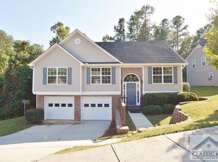 135 Pine Bark Ln, Athens, GA 30605