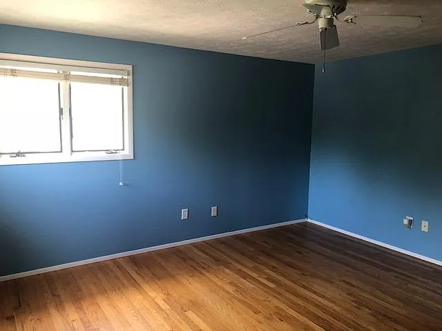 6580 Forest Glen Ave — Photo 9