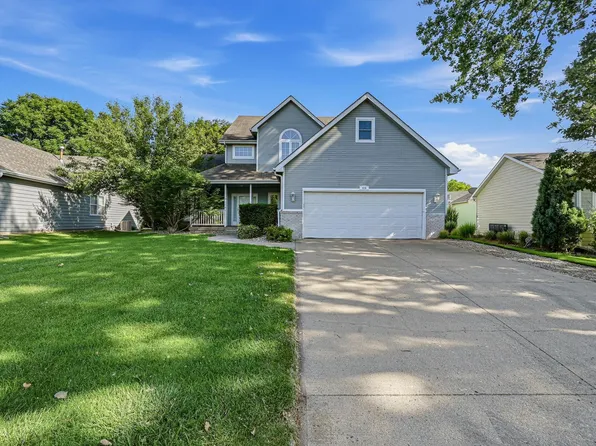 456 Bluestem Trl, Dakota Dunes, SD 57049