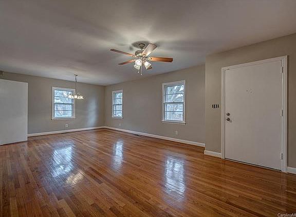 5th image of 641 Downey Pl