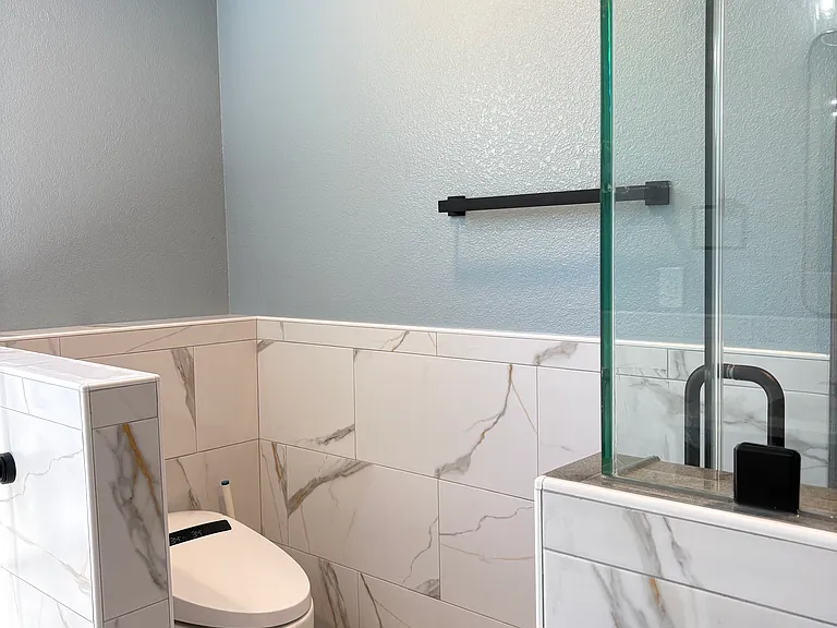 414 Galleria Dr #4 — Photo 39