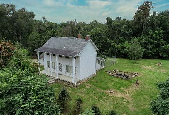 2nd image of 13442 Wardeska Ln