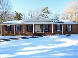 2043 Nottingham Ln, Burlington, NC 27215
