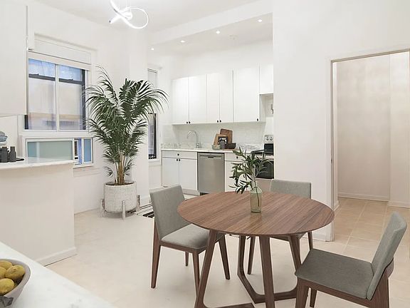 4th image of 853 Seventh Ave APT 12D