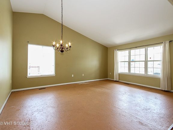 3rd image of 20902 W Brentwood Ct
