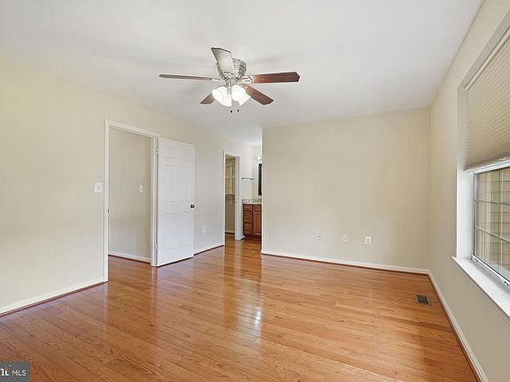 5th image of 5932 Heatherwood Ct
