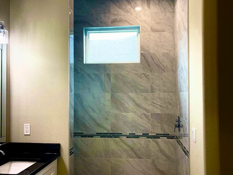 11 Corona Ct — Photo 42