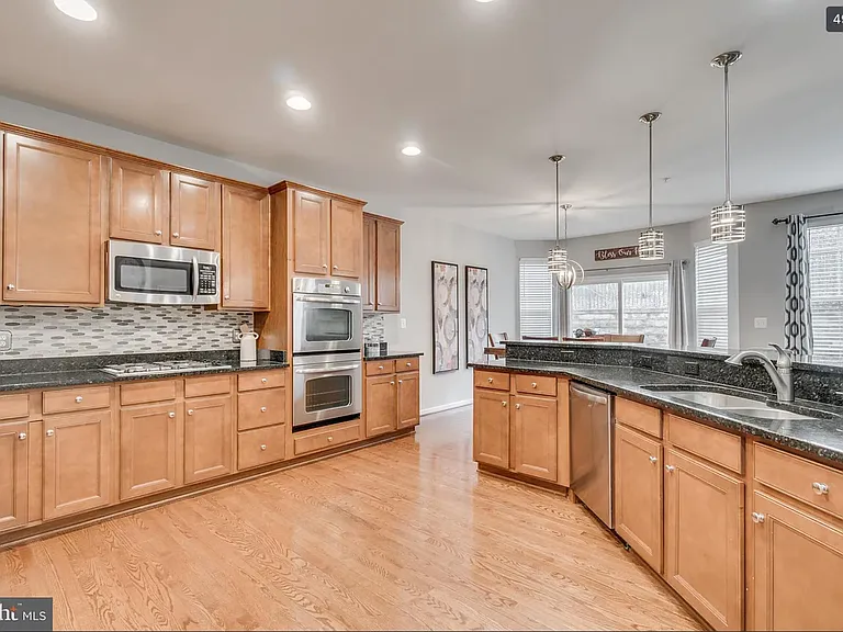 3413 Eagle Ridge Dr — Photo 35
