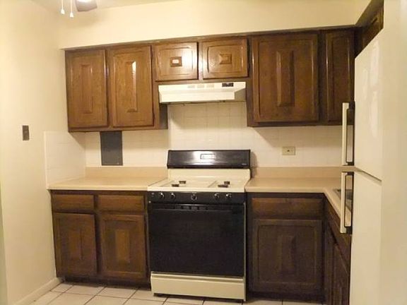 8' x 11' Kitchen