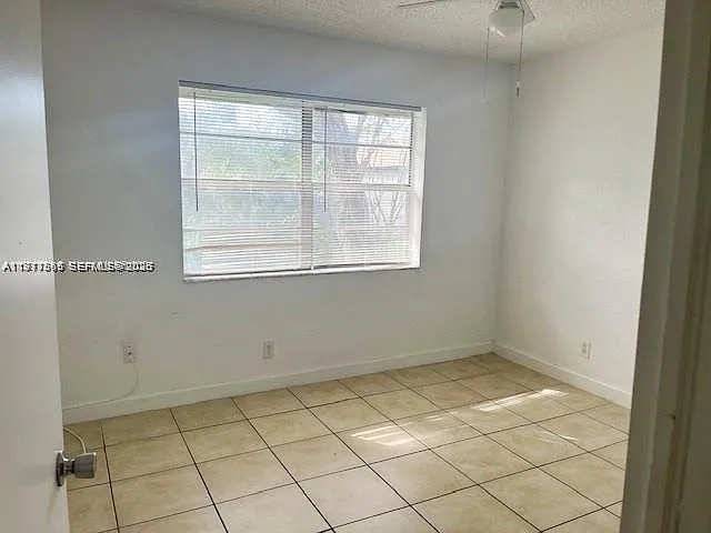 4851 NW 9th Dr #4851 — Photo 11