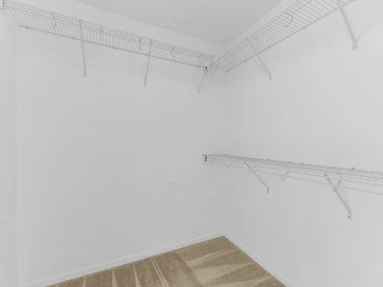 205 Lynden Ln — Photo 30