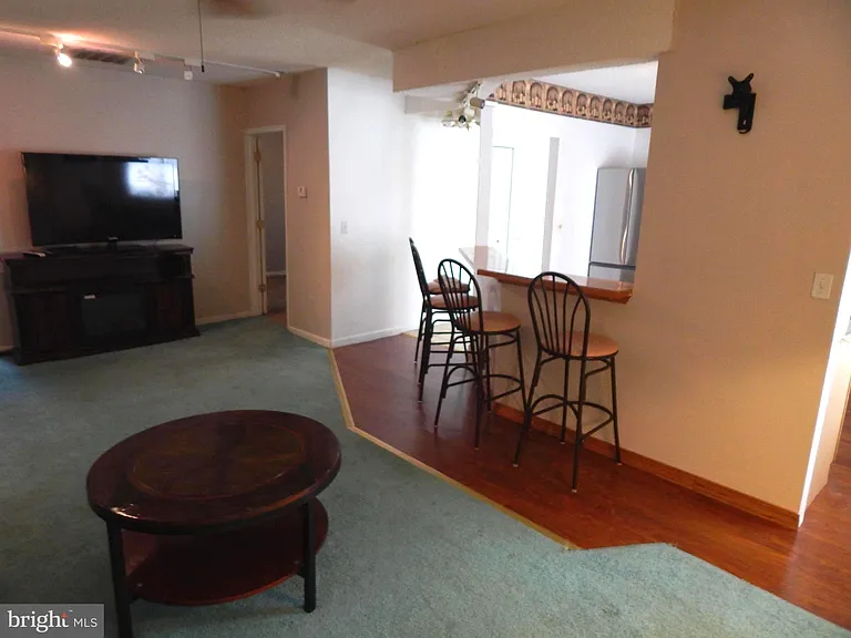 2553 Warm Springs Rd — Photo 14
